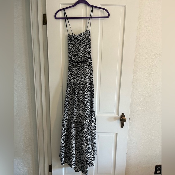 Kind Heart Black Floral Print Tiered Lace-Up Midi Dress - Picture 8 of 8